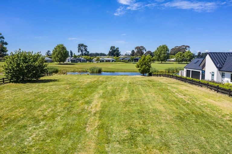 Photo of property in 3 Mara-kai Place, Pegasus, 7612