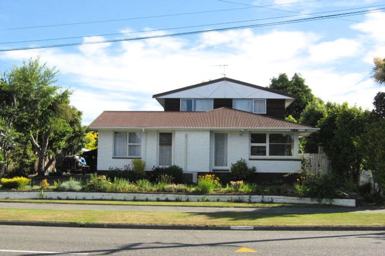 Photo of property in 27 Woodbury Street, Avonhead, Christchurch, 8042