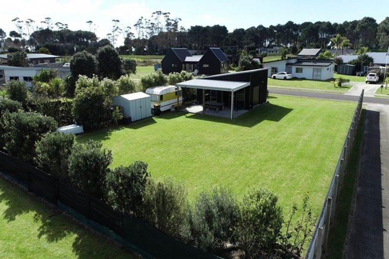 Photo of property in 149 Kelly Jade Avenue, Matarangi, Whitianga, 3592