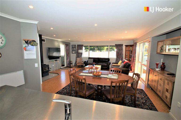 Photo of property in 27 Mold Street, Middlemarch, 9596