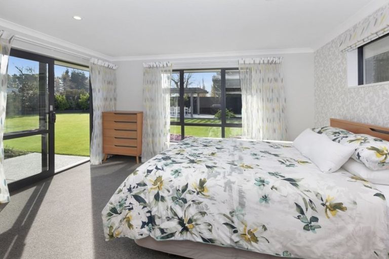 Photo of property in 9 Kohunga Crescent, Bottle Lake, Christchurch, 8083