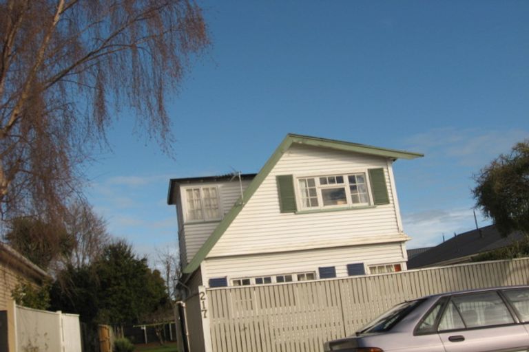 Photo of property in 11/22 Springfield Road, St Albans, Christchurch, 8014