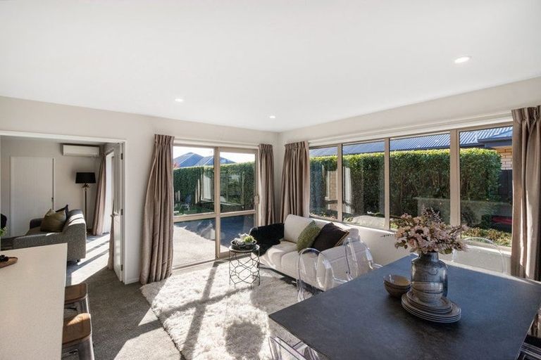 Photo of property in 6 Belgrave Close, Halswell, Christchurch, 8025