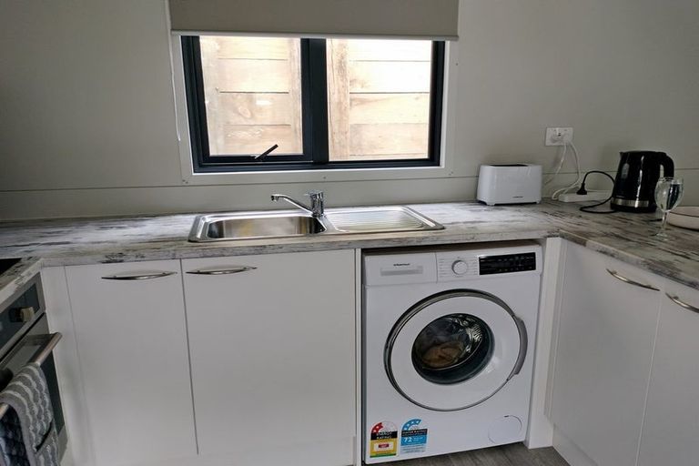 Photo of property in 26 Mackinnon Terrace, Sunshine Bay, Queenstown, 9300