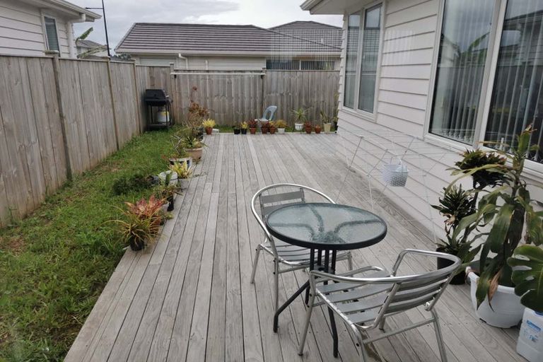 Photo of property in 3 Kanono Road, Takanini, 2110