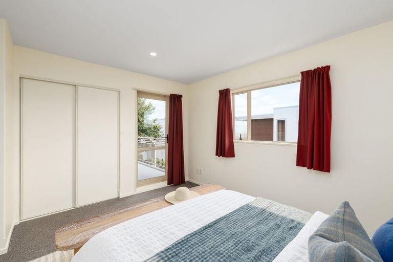 Photo of property in 42c Picton Avenue, Riccarton, Christchurch, 8011
