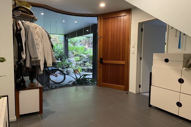 Photo of property in 2 Gilberd Place, Torbay, Auckland, 0630