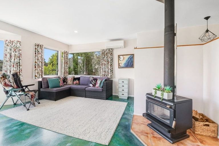 Photo of property in 4 Coralsea Way, Arkles Bay, Whangaparaoa, 0932