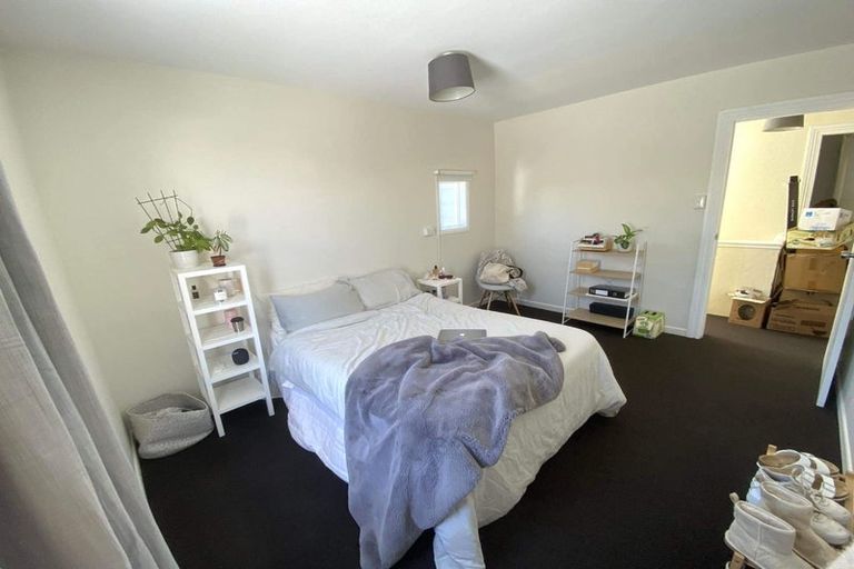 Photo of property in 11 Salisbury Terrace, Mount Cook, Wellington, 6021
