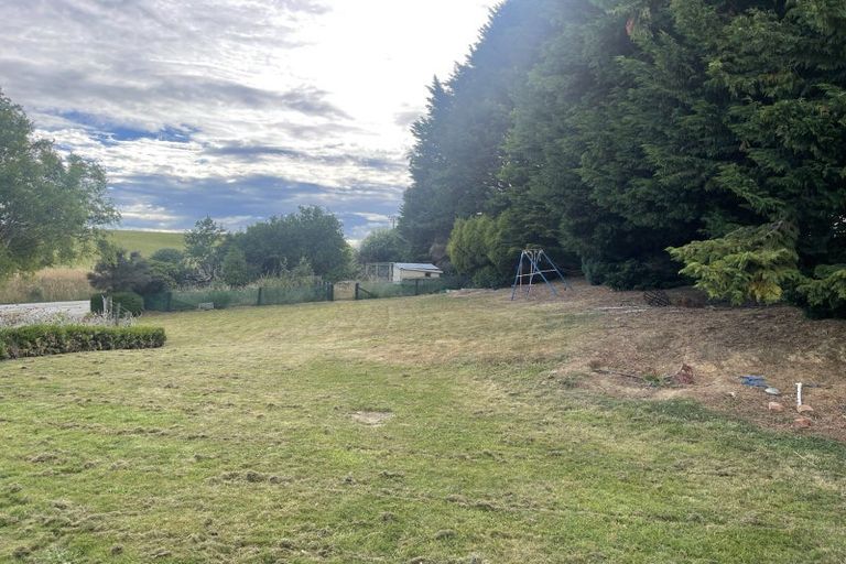 Photo of property in 9 Neill Road, Tokanui, 9884