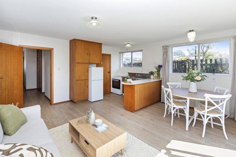 Photo of property in 2/69 Wiggins Street, Sumner, Christchurch, 8081