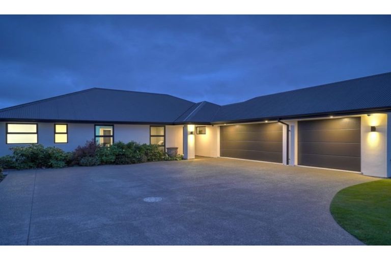 Photo of property in 3 Asheridge Place, Wigram, Christchurch, 8025