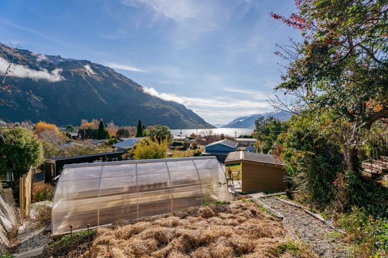 Photo of property in 35 Wesney Terrace, Kingston, Athol, 9793