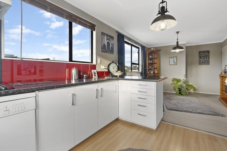 Photo of property in 104 Gladstone Terrace, Gladstone, Invercargill, 9810