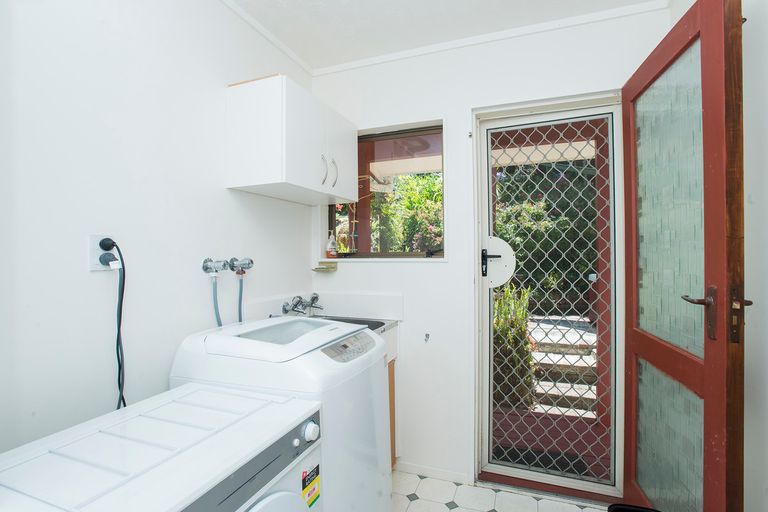 Photo of property in 3 Magnolia Street, Outer Kaiti, Gisborne, 4010