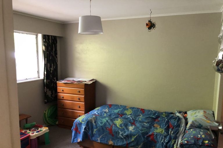 Photo of property in 1/132 Curtis Street, Northland, Wellington, 6012