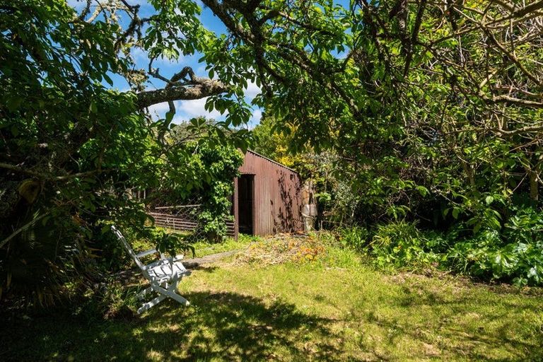 Photo of property in 28 Queens Parade, Devonport, Auckland, 0624