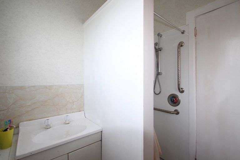 Photo of property in 7 Oxford Street, East Gore, Gore, 9710