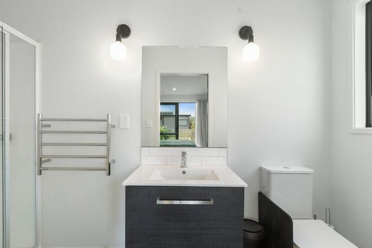 Photo of property in 16c Hanlen Avenue, Waihi Beach, 3611