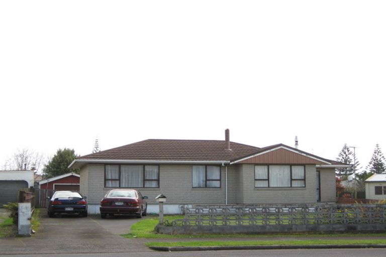 Photo of property in 132 Cracroft Street, Waitara, 4320