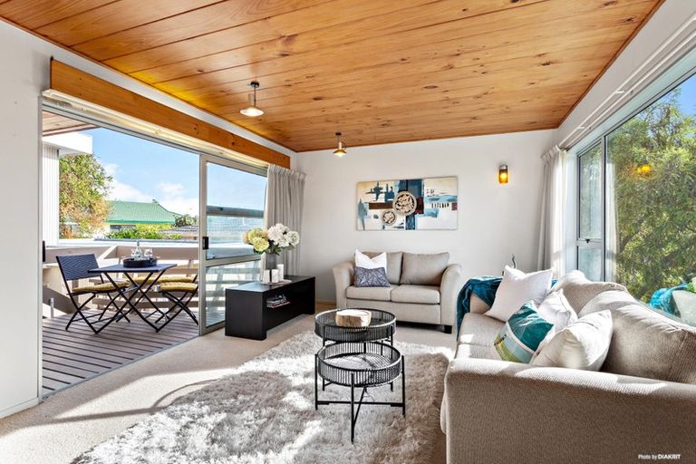 Photo of property in 41 Matua Road, Huapai, Kumeu, 0810