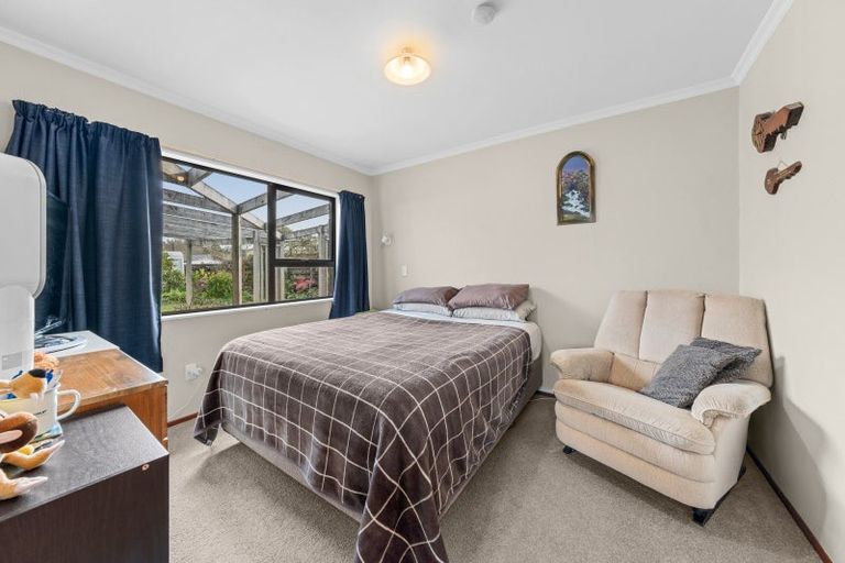 Photo of property in 13 Te Whena Place, Waitara, 4320