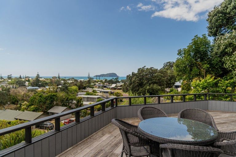 Photo of property in 41 Mount Avenue, Pauanui, Hikuai, 3579