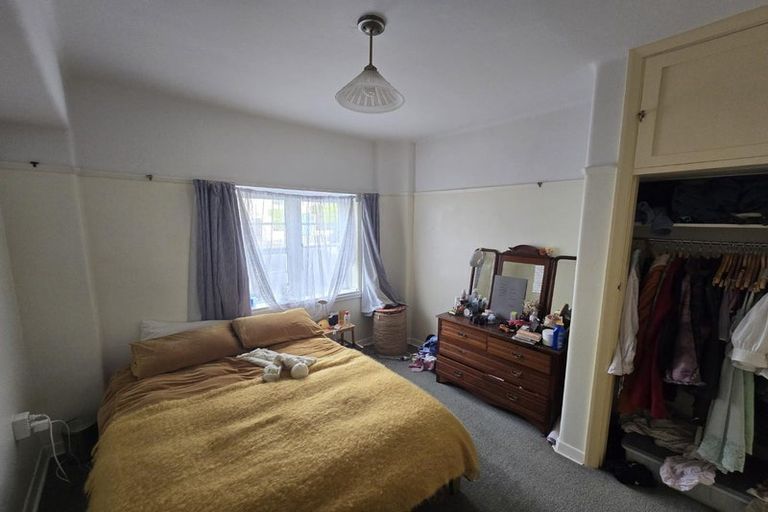 Photo of property in 82 Majoribanks Street, Mount Victoria, Wellington, 6011