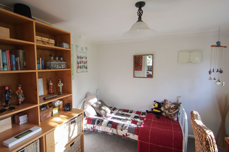 Photo of property in 59 Derby Street, Hampden, 9410