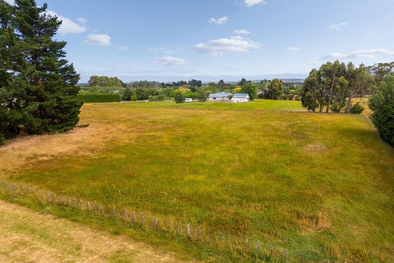 Photo of property in 17 Campbell Drive, Martinborough, 5711