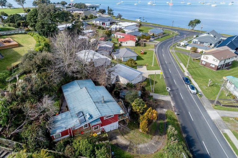 Photo of property in 10 Omokoroa Road, Omokoroa, 3114