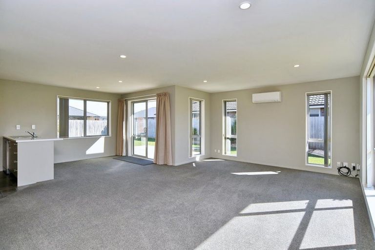 Photo of property in 9 Maple Place, Rangiora, 7400