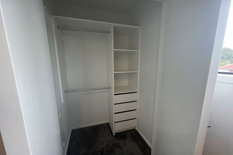 Photo of property in 4/10 Yeovil Road, Te Atatu Peninsula, Auckland, 0610