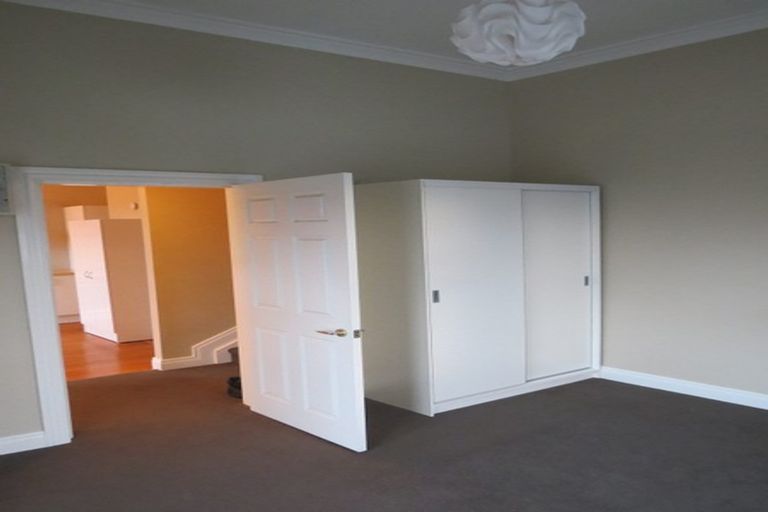 Photo of property in 2/28 Alexander Street, Cockle Bay, Auckland, 2014