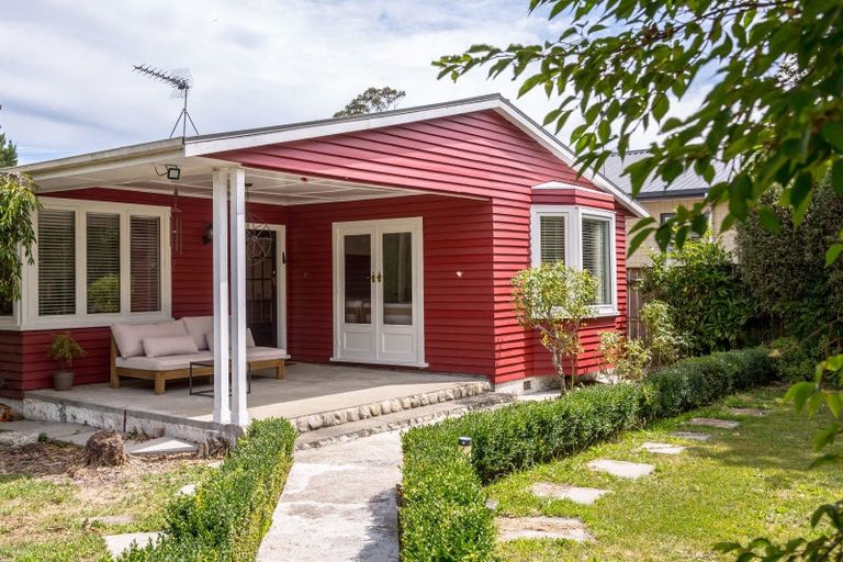 Photo of property in 144 Fitzherbert Street, Featherston, 5710