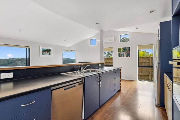 Photo of property in 48a Kestrel Heights, Arkles Bay, Whangaparaoa, 0932