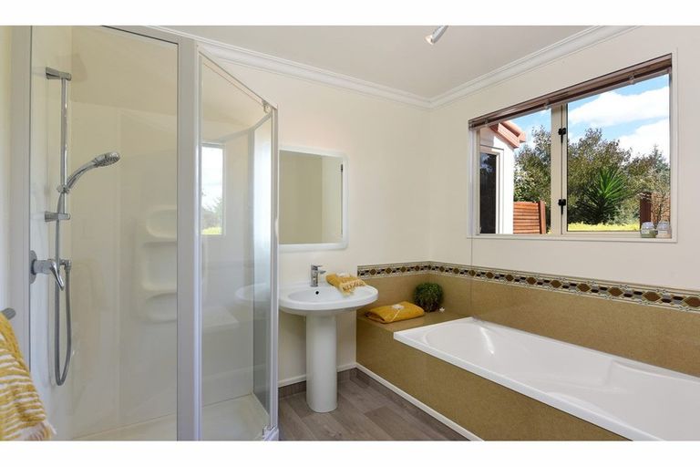 Photo of property in 59 Malthouse Crescent, Brightwater, 7022