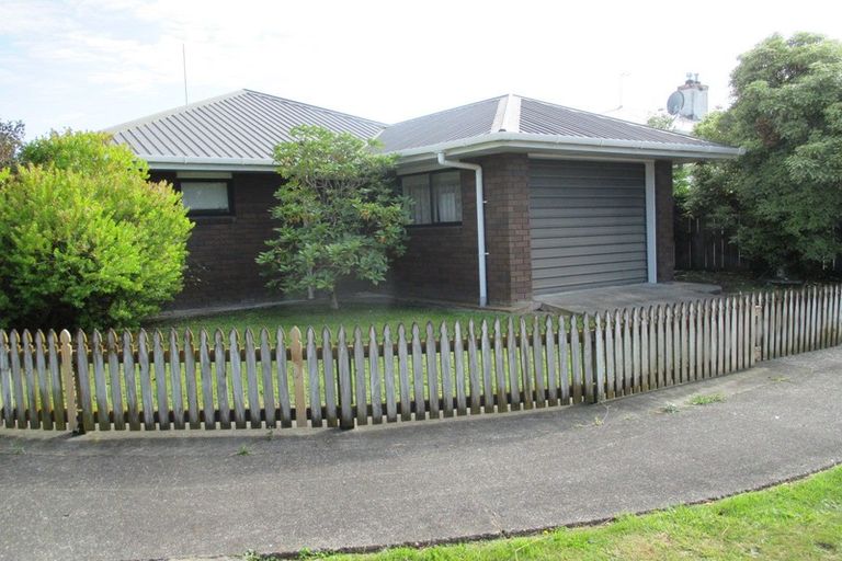 Photo of property in 28 Monrad Street, Highbury, Palmerston North, 4412