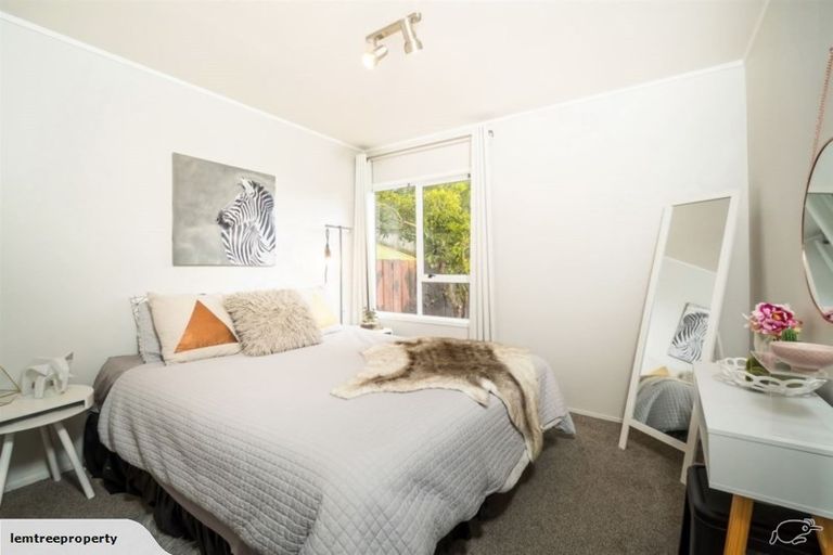 Photo of property in 1/50 Stapleford Crescent, Browns Bay, Auckland, 0630