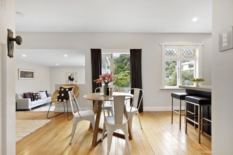 Photo of property in 22 Eden Street, Island Bay, Wellington, 6023