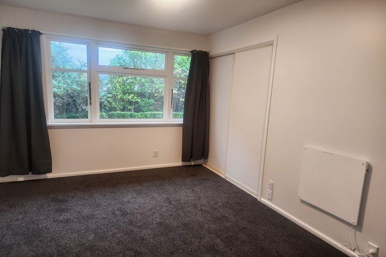 Photo of property in 32 Strowan Road, Strowan, Christchurch, 8052