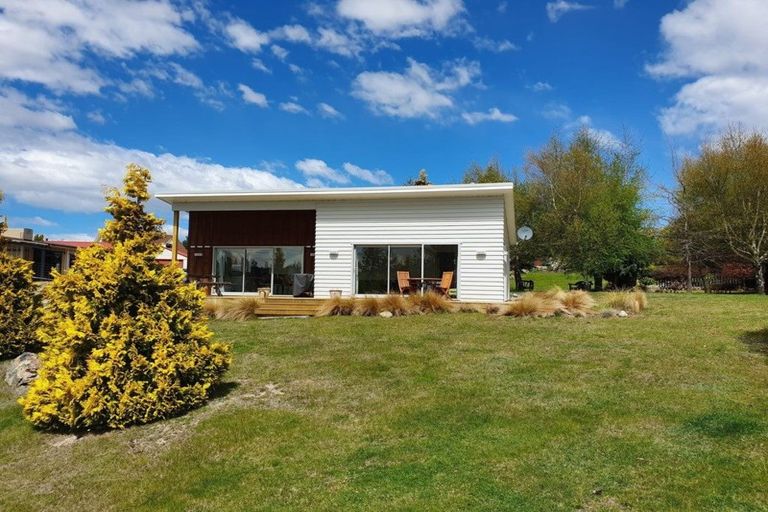 Photo of property in 5 Esther Hope Street, Lake Tekapo, 7999