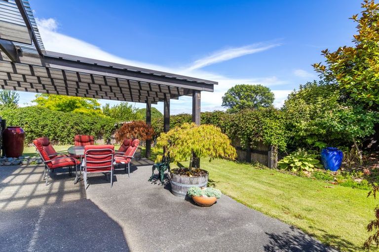 Photo of property in 2 Flaxen Way, Kinloch, Taupo, 3377
