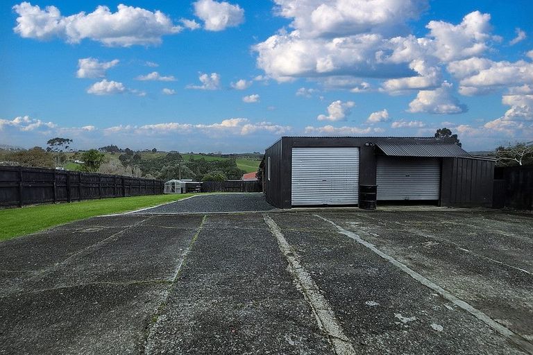 Photo of property in 103 Hurndall Street East, Maungaturoto, 0520