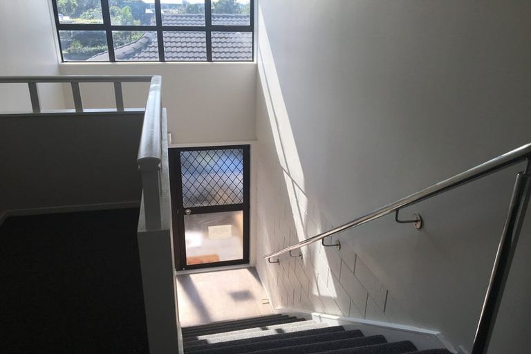 Photo of property in 9a Coronation Road, Mangere Bridge, Auckland, 2022