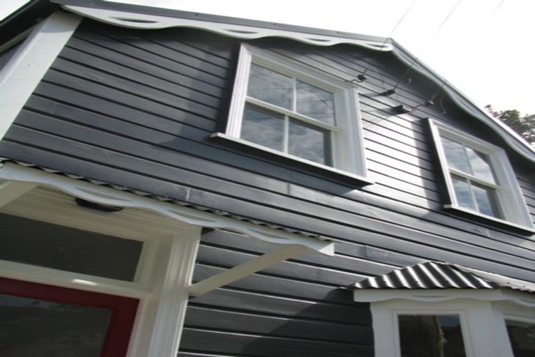 Photo of property in 5 Winchester Street, Lyttelton, 8082