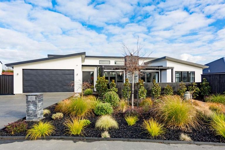 Photo of property in 4 Black Rock Way, Prebbleton, 7604