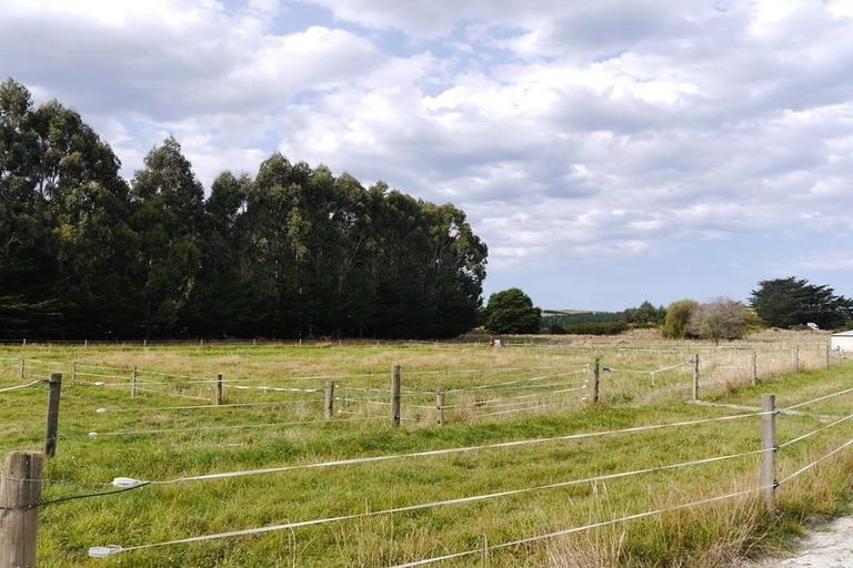 Photo of property in 37 Goodwood Road, Goodwood, Palmerston, 9481