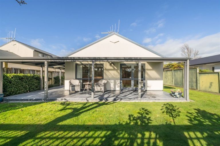 Photo of property in 19 Long Melford Road, Awapuni, Palmerston North, 4412