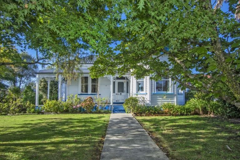 Photo of property in 15 Powhiri Avenue, Kensington, Whangarei, 0112